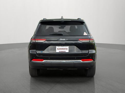 Used 2022 Jeep Grand Cherokee Limited 4xe w/ Luxury Tech Group II AWD/4WD image 6