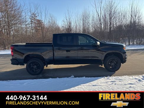 Certified 2025 Chevrolet Silverado 1500 Custom Trail Boss w/ Dark Appearance Package image 6