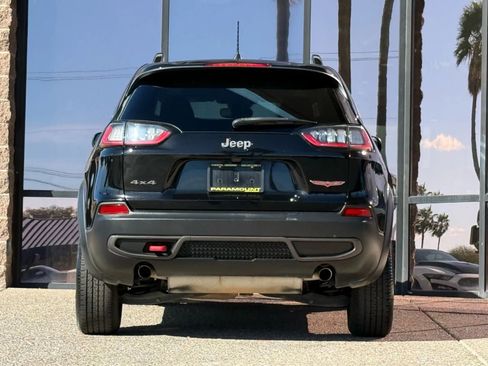 Used 2022 Jeep Cherokee Trailhawk w/ Sun, Sound & Nav Group image 11