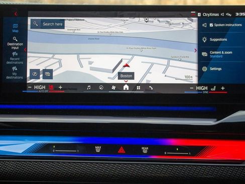 Used 2025 BMW M5 w/ Carbon Package AWD/4WD image 17