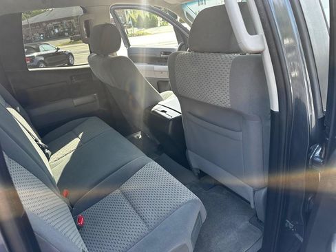 Used 2010 Toyota Tundra 4x4 Double Cab image 10