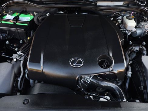 Used 2015 Lexus IS 250 w/ Premium Package RWD image 12