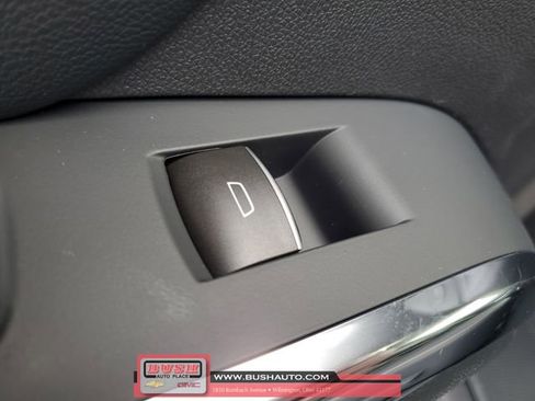 New 2026 Chevrolet Traverse High Country w/ LPO, Floor Liner Package image 18