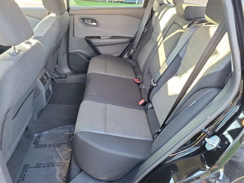 Used 2022 Nissan Rogue SV image 20