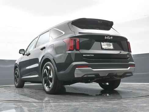 Used 2025 Kia Sorento SX Prestige AWD/4WD image 38