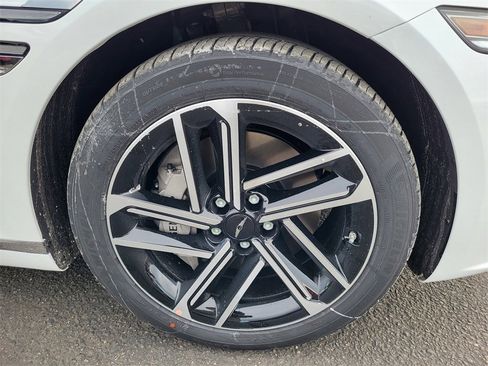 New 2026 Genesis G80 2.5T Advanced image 7