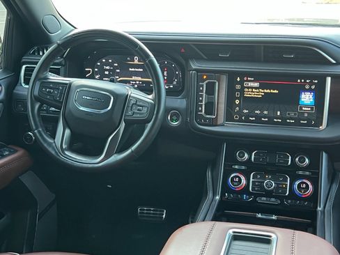 Used 2023 GMC Yukon Denali Ultimate AWD/4WD image 22