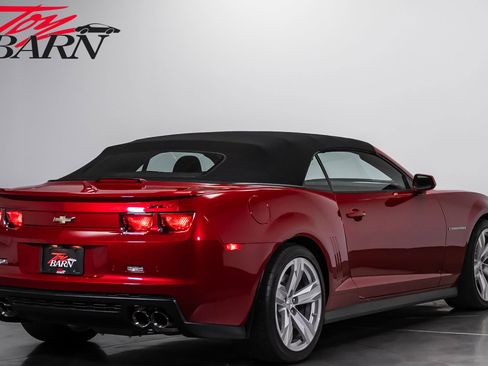 Used 2013 Chevrolet Camaro ZL1 RWD image 13