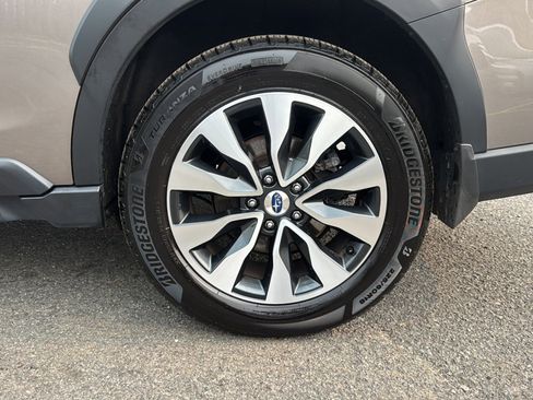 Certified 2024 Subaru Outback Limited AWD/4WD image 42