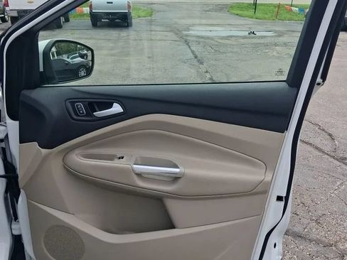 Used 2018 Ford Escape SE AWD/4WD image 25