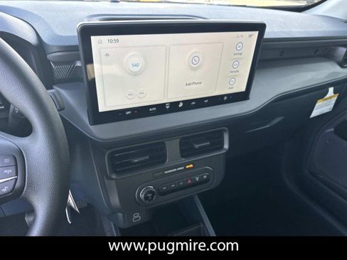 New 2026 Ford Maverick XL image 26