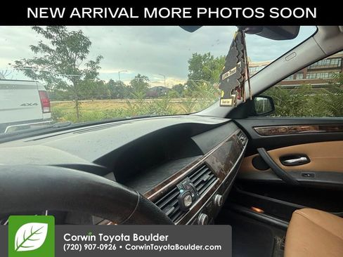 Used 2010 BMW 528i xDrive Sedan AWD/4WD image 11