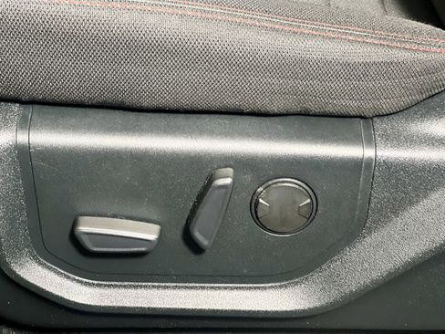 Used 2020 Ford F150 XLT w/ Equipment Group 302A Luxury image 15