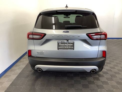 Used 2023 Ford Escape Active w/ Cold Weather Package FWD image 23