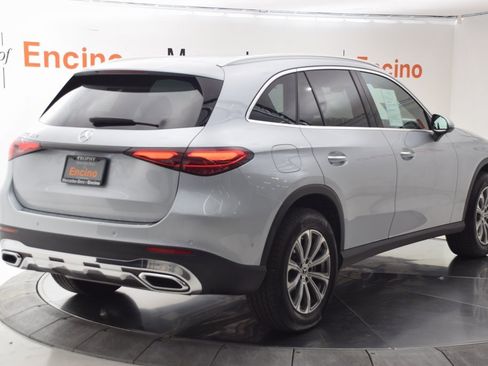 Certified 2025 Mercedes-Benz GLC 300 image 6