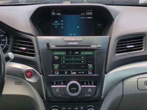 Used 2016 Acura ILX FWD image 17
