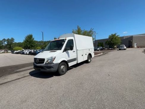 Used 2018 Mercedes-Benz Sprinter 3500 image 1