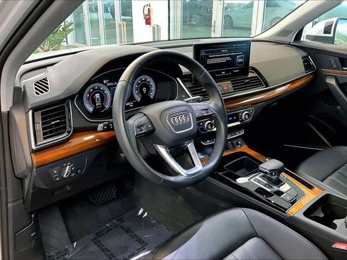 Certified 2023 Audi Q5 2.0T Premium Plus w/ Premium Plus Package image 18