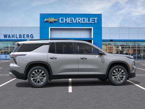 New 2026 Chevrolet Traverse LT w/ Sun and Wheel Package AWD/4WD image 29