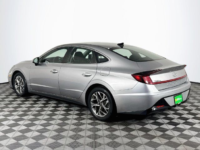Used 2021 Hyundai Sonata SEL w/ Preferred Accessory Package FWD image 6