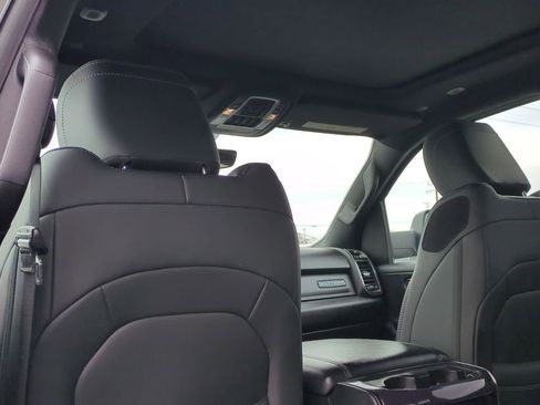 Used 2021 RAM 1500 Big Horn w/ Built-to-serve Edition image 19