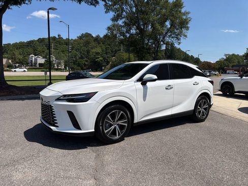 Used 2024 Lexus RX 350 Premium w/ Cold Area Package FWD image 5