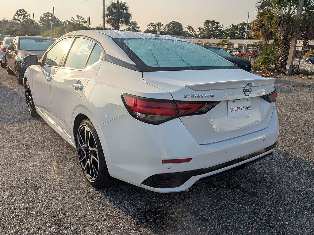 Used 2025 Nissan Sentra SR FWD image 6
