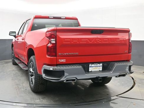 Used 2024 Chevrolet Silverado 1500 LT w/ Z71 Off-Road Package AWD/4WD image 12