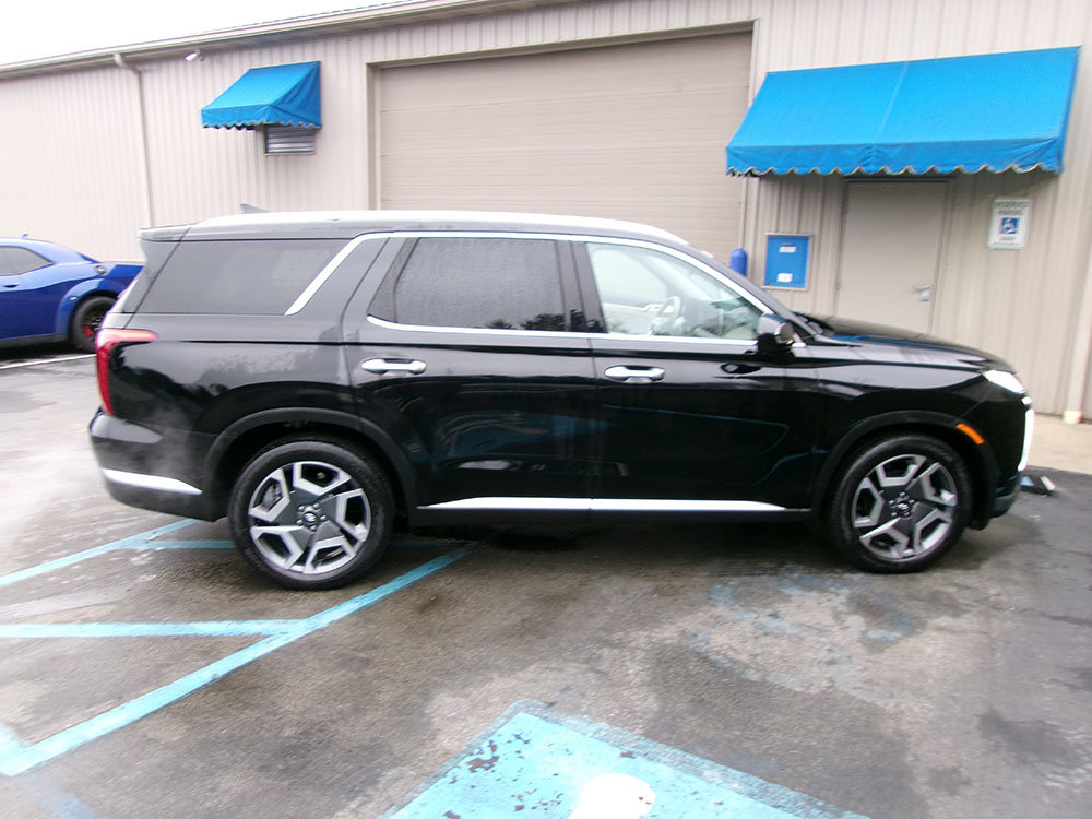 Used 2024 Hyundai Palisade Limited AWD/4WD image 29