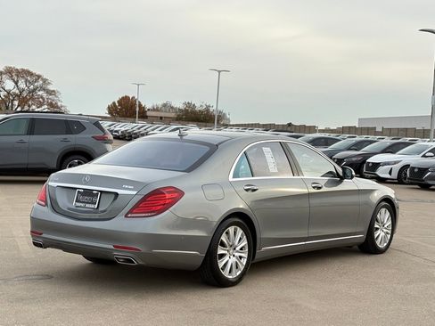 Used 2015 Mercedes-Benz S 550 Sedan image 6