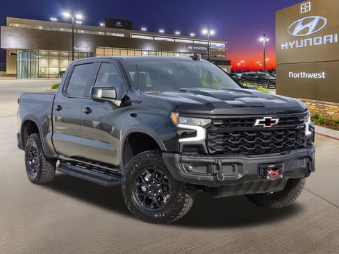 Used 2024 Chevrolet Silverado 1500 ZR2 w/ ZR2 Bison Edition image 3