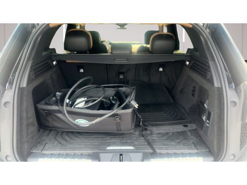 Used 2026 Land Rover Range Rover Sport Dynamic SE AWD/4WD image 18