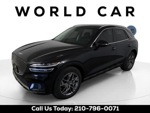 Used 2025 Genesis GV70 2.5T w/ Select Package image 3