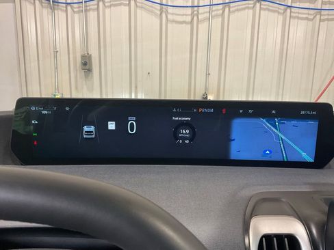 Used 2025 Ford Expedition Active RWD image 19
