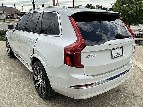 Certified 2024 Volvo XC90 T8 Ultimate w/ Protection Package Premier AWD/4WD image 10