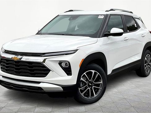 New 2026 Chevrolet TrailBlazer LT image 1