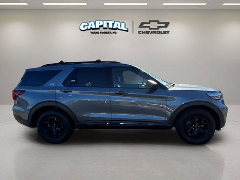 Used 2022 Ford Explorer Timberline image 6