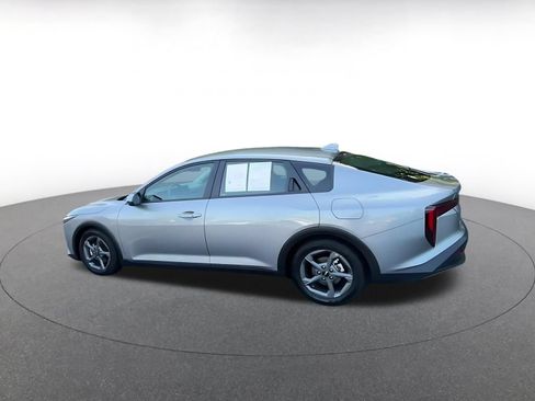 Used 2025 Kia K4 FWD image 9
