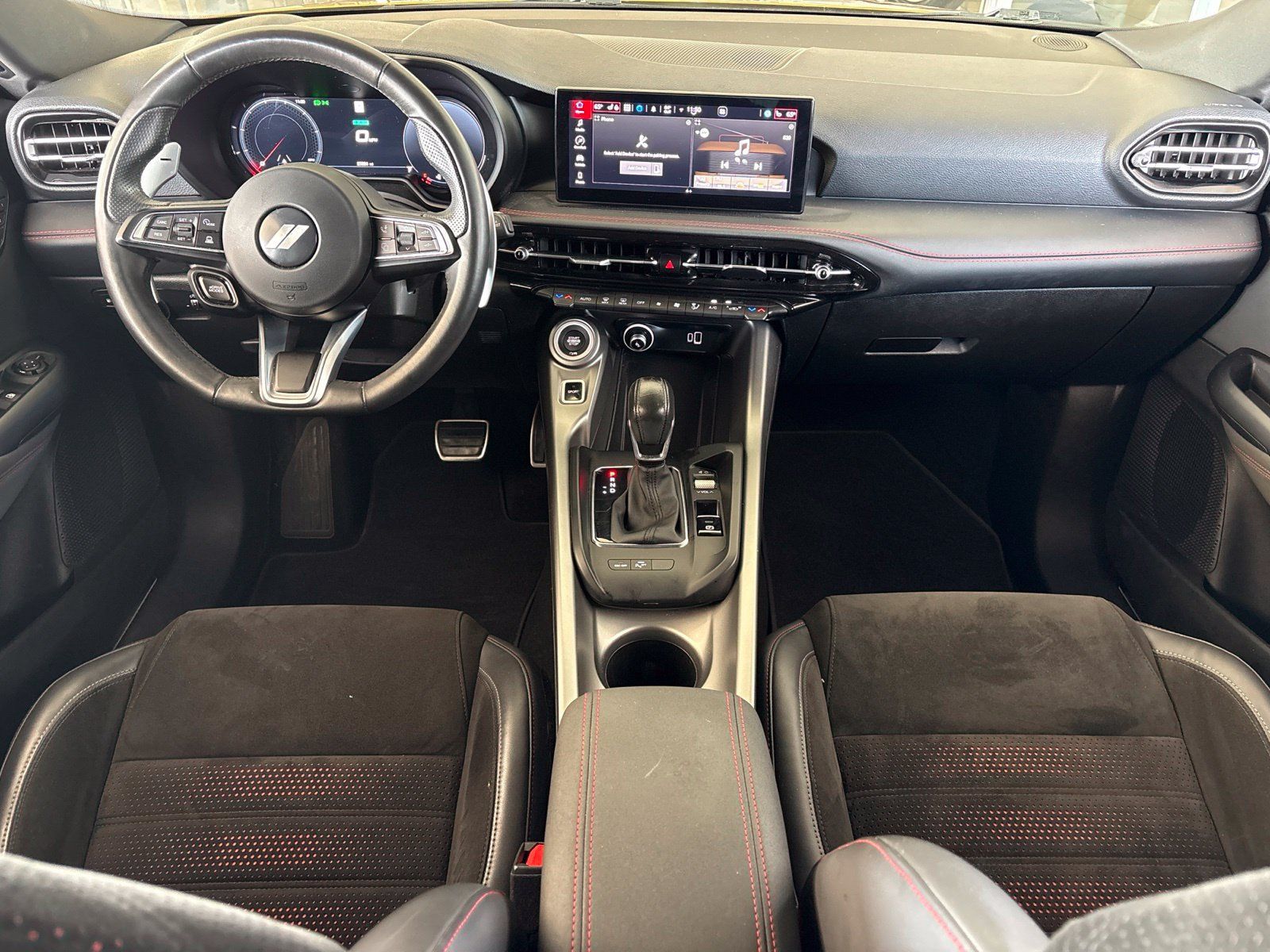 Used 2024 Dodge Hornet R/T AWD/4WD image 21