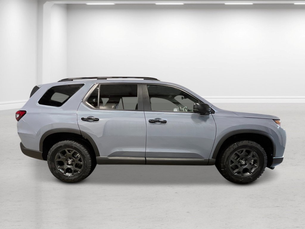 New 2026 Honda Pilot TrailSport image 8