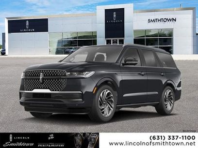 New 2025 Lincoln Navigator Reserve w/ Jet Appearance Package