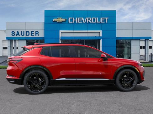 New 2025 Chevrolet Equinox EV RS image 5