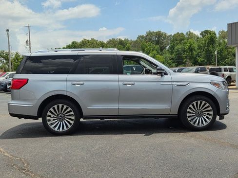 Used 2020 Lincoln Navigator Reserve w/ Luxury Package AWD/4WD image 7