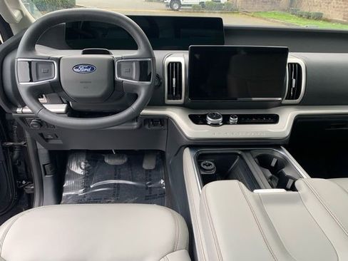 Certified 2025 Ford Expedition Max Active AWD/4WD image 21