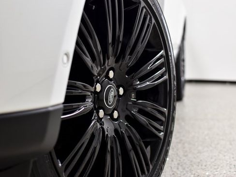 Used 2021 Land Rover Range Rover Westminster Edition image 5