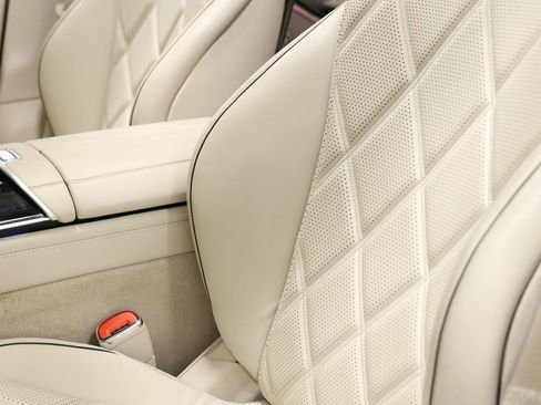 Used 2021 Mercedes-Benz Maybach S 580 4MATIC image 20