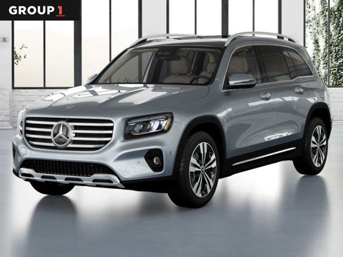 Used 2026 Mercedes-Benz GLB 250 image 1