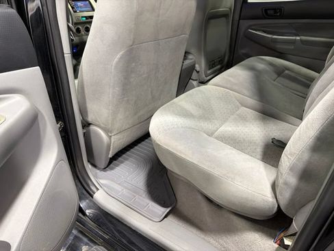 Used 2006 Toyota Tacoma PreRunner w/ SR5 Pkg #2 RWD image 24