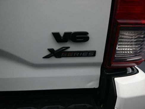 Used 2022 Toyota Tacoma SR AWD/4WD image 10