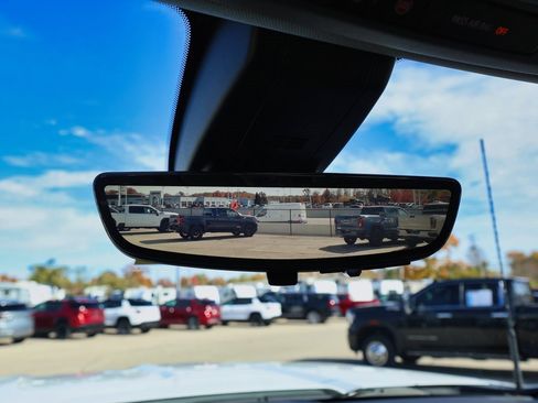 Used 2021 GMC Sierra 3500 Denali w/ Denali Ultimate Package image 26